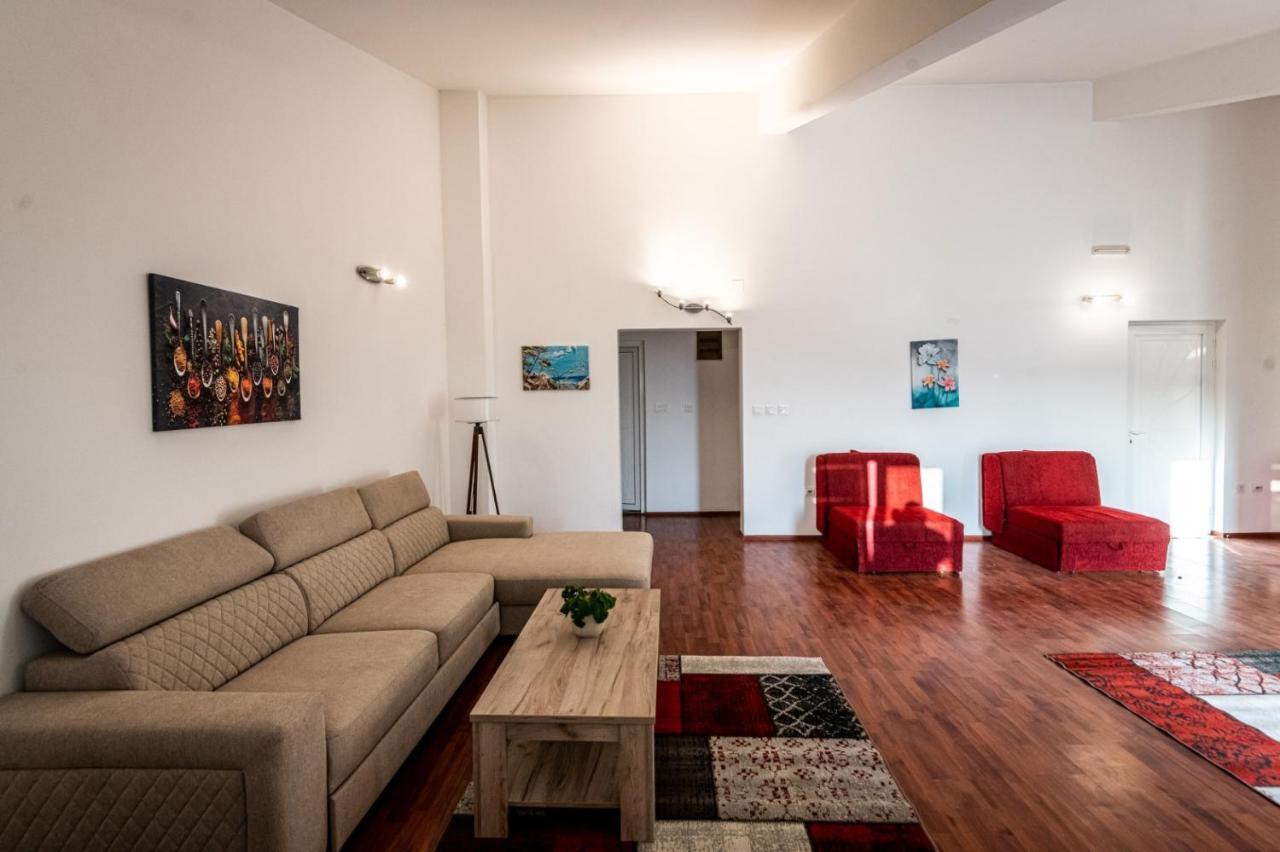 Prijevor Apartments Будва Екстер'єр фото