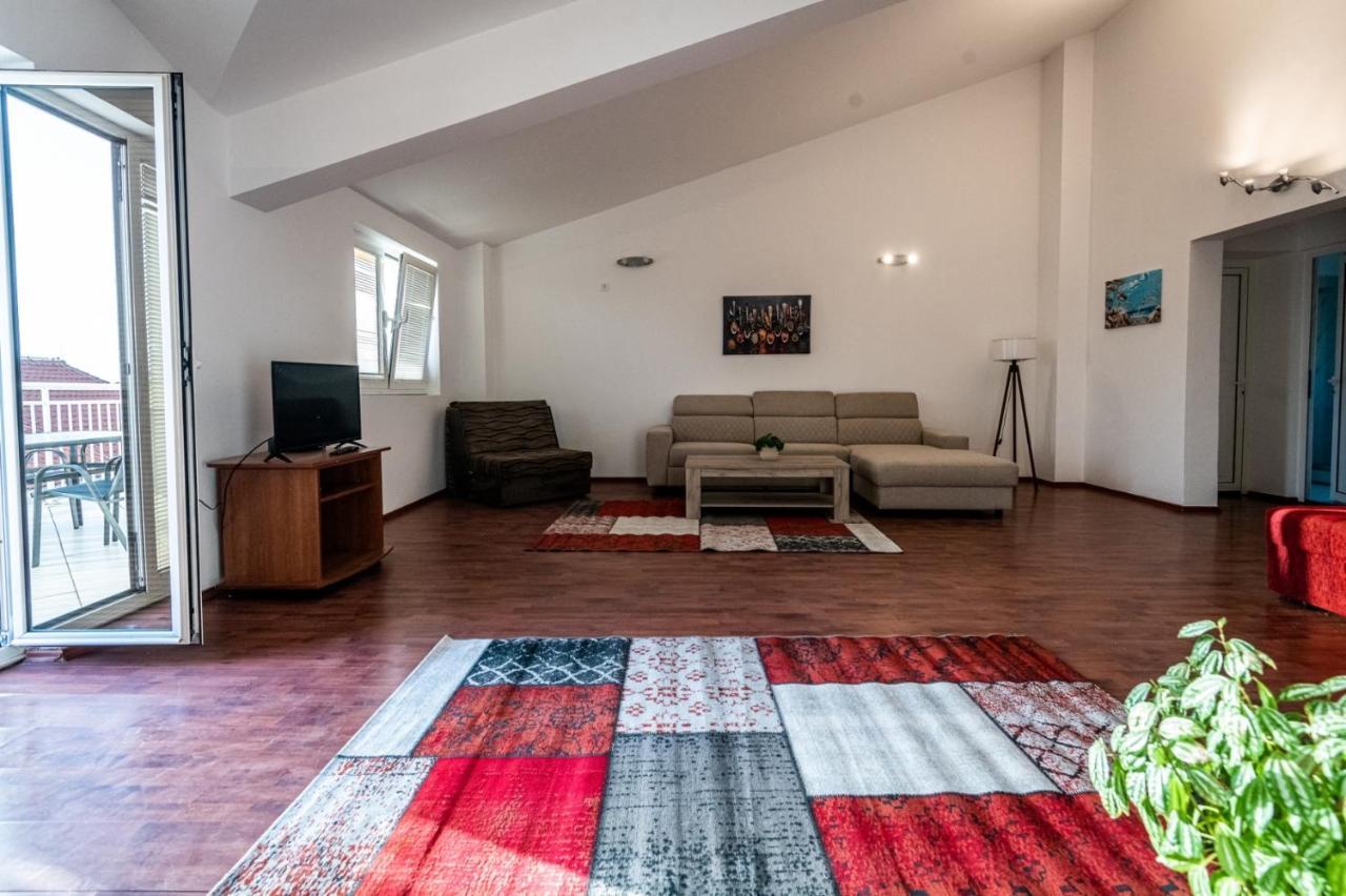 Prijevor Apartments Будва Екстер'єр фото